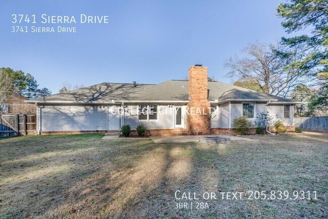 Building Photo - 3741 Sierra Dr