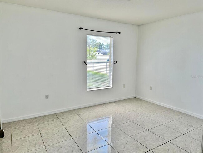 Building Photo - 3264 Deltona Blvd