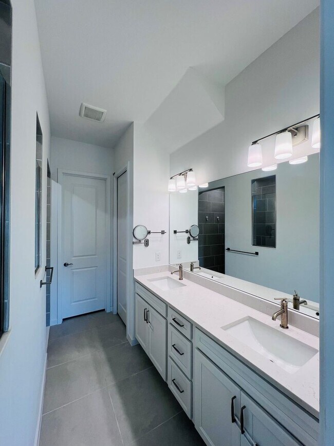 Building Photo - 4 Bedroom, 2.5 bathroom, Apollo Beach, newly built in 2025 ...
