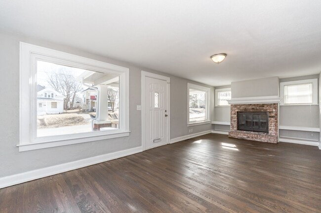 Building Photo - COMING SOON! 3 Bed 2 Bath Independence hom...