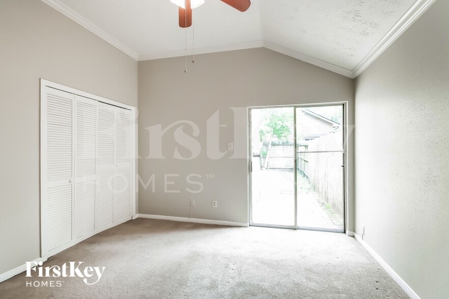 Building Photo - 4030 Meadowgold Ln