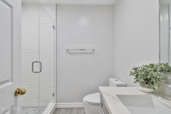 Building Photo - 2598 Winthrop Ct