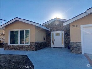 Building Photo - 20324 Collegewood Dr