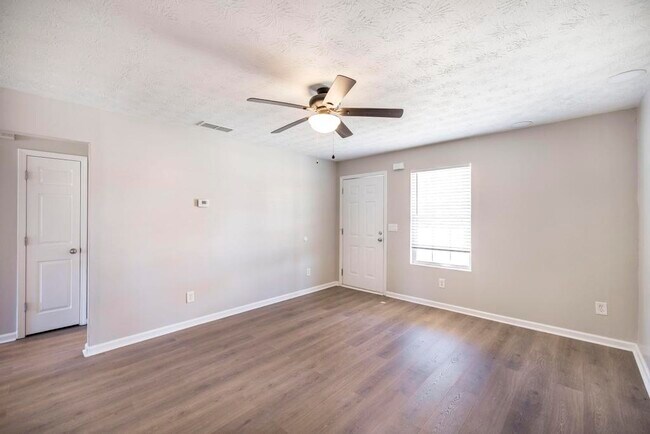 Building Photo - 312 Mill Meadow Rd