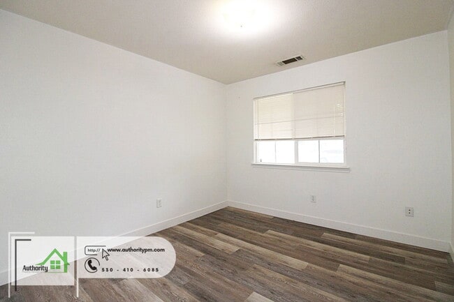 Building Photo - 5449 Mill Pond Ln