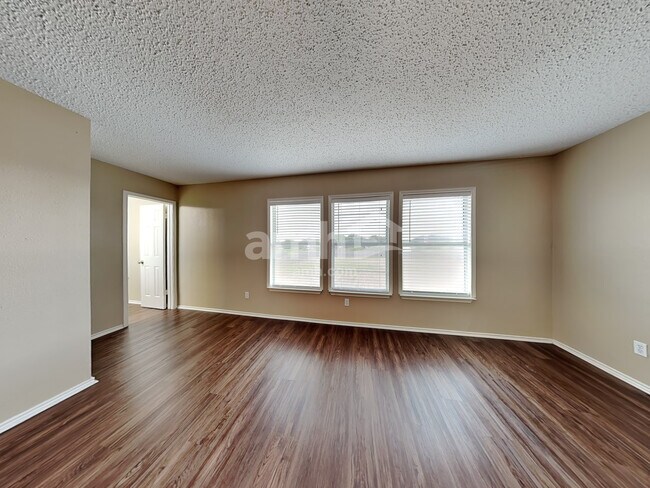 Building Photo - 7060 Milo Way