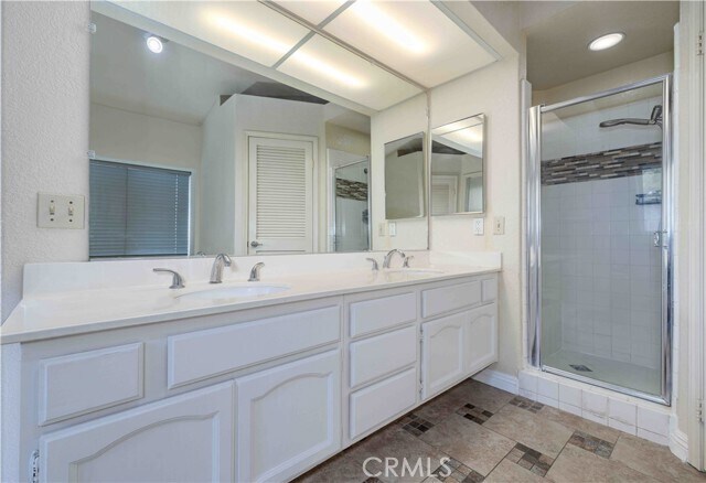 Building Photo - 2985 Amber Dr