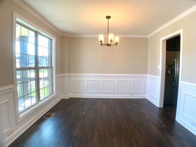 Building Photo - 1734 Ellie Piper Cir