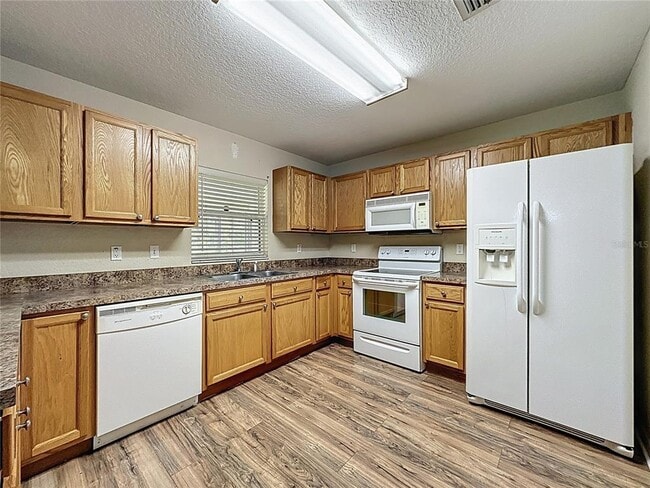 Building Photo - 725 Bittern Ln