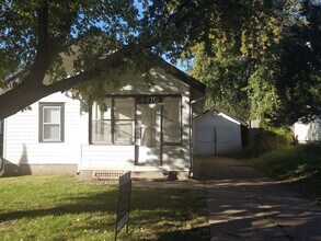 Building Photo - 2 Bed/1 Bath