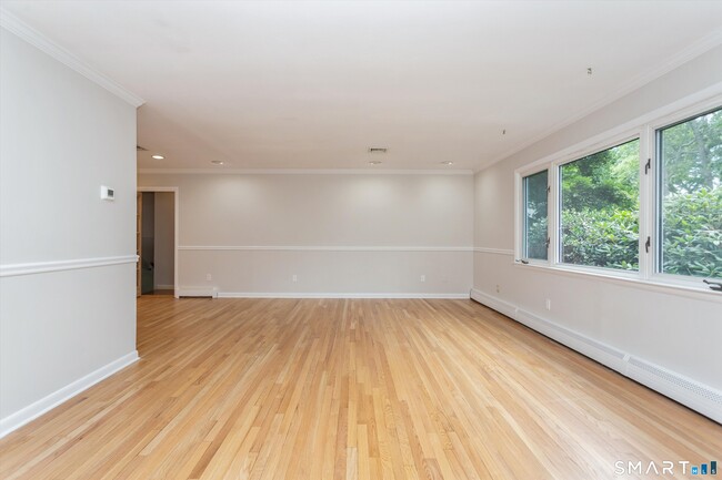Building Photo - 4 Nappa Ln