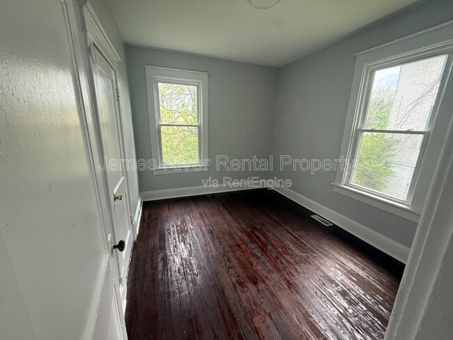 Building Photo - 1710 15th St