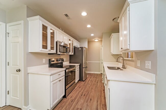 Building Photo - 9232 Kimmel Ln