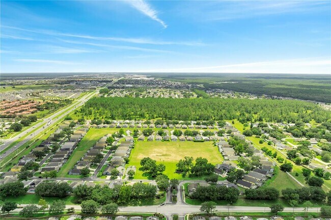 Building Photo - 1428 Casterton Cir