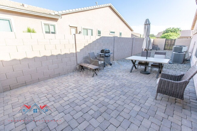 Building Photo - 22327 E Desert Spoon Dr