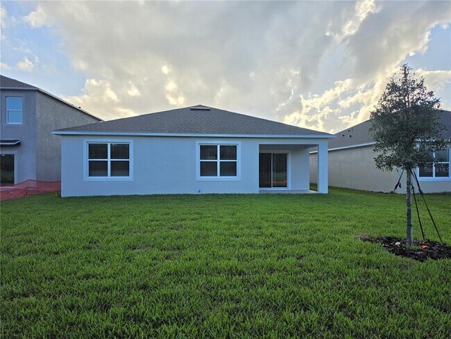 Building Photo - 1009 Champion Ridge Dr