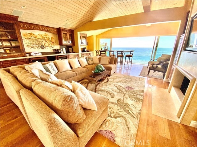 Building Photo - 1137 Marine Dr
