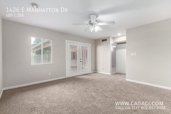Building Photo - 1426 E Manhatton Dr