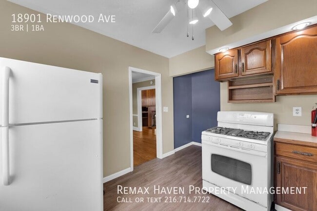 Building Photo - 18901 Renwood Ave