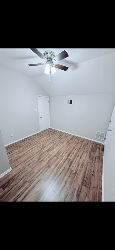 Building Photo - 7418 Oscar Dr