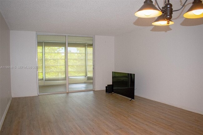 Building Photo - 260 NW 76th Ave