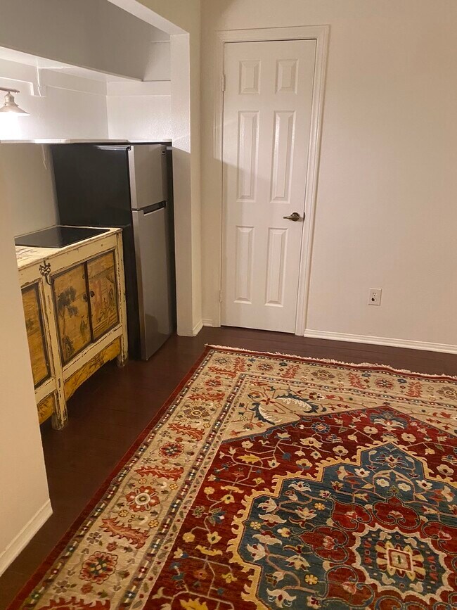 Kitchenetter - 34355 De Portola Rd