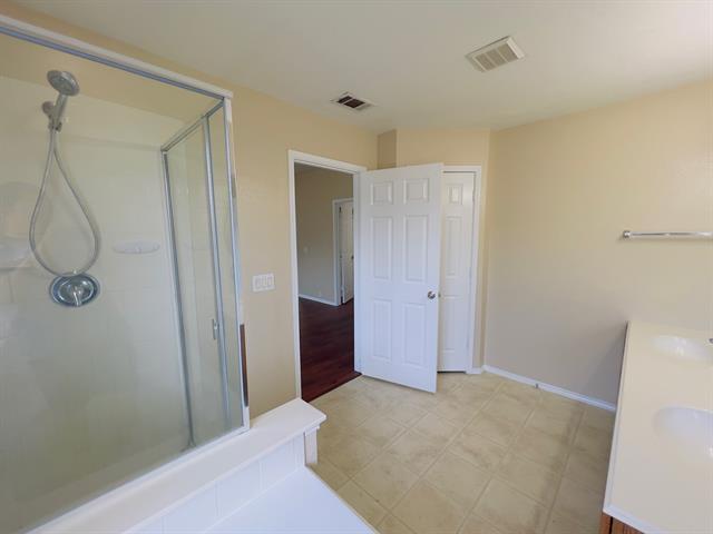 Building Photo - 8720 Chisholm Trail
