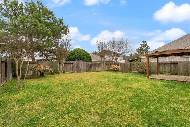 Building Photo - 15422 Elm Leaf Pl