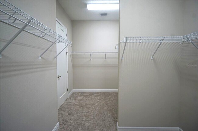 Building Photo - 14257 Swiss Bridge Dr