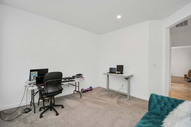 Building Photo - 21302 Rose Loch Ln