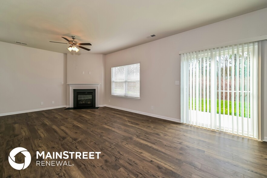 Building Photo - 12106 Sweet Almond Ln