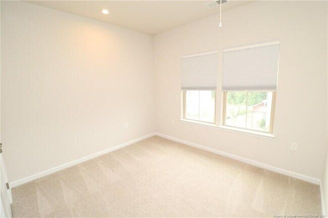 Building Photo - 1242 Channing Park Cir