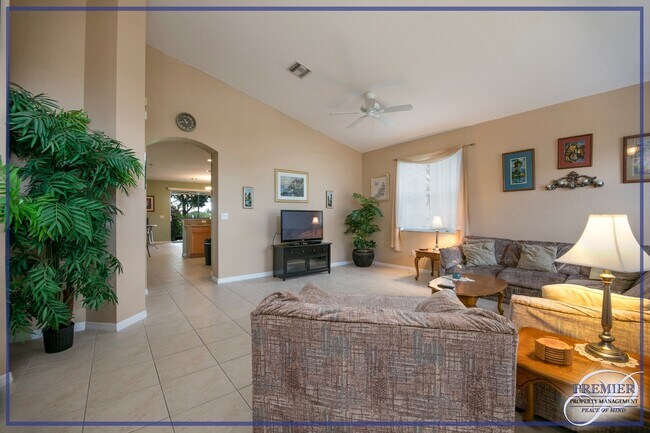 Building Photo - VALENCIA COUNTRY CLUB- ANNUAL UNFURNISHED ...