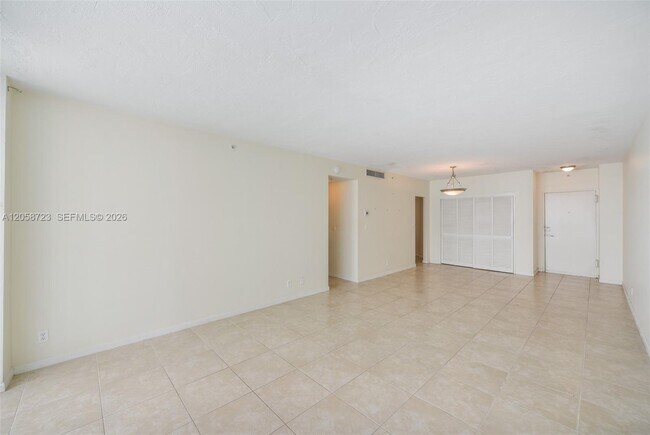 Building Photo - 3001 S Ocean Dr