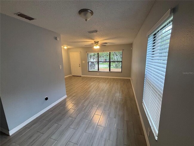 Building Photo - 151 Stefanik Rd