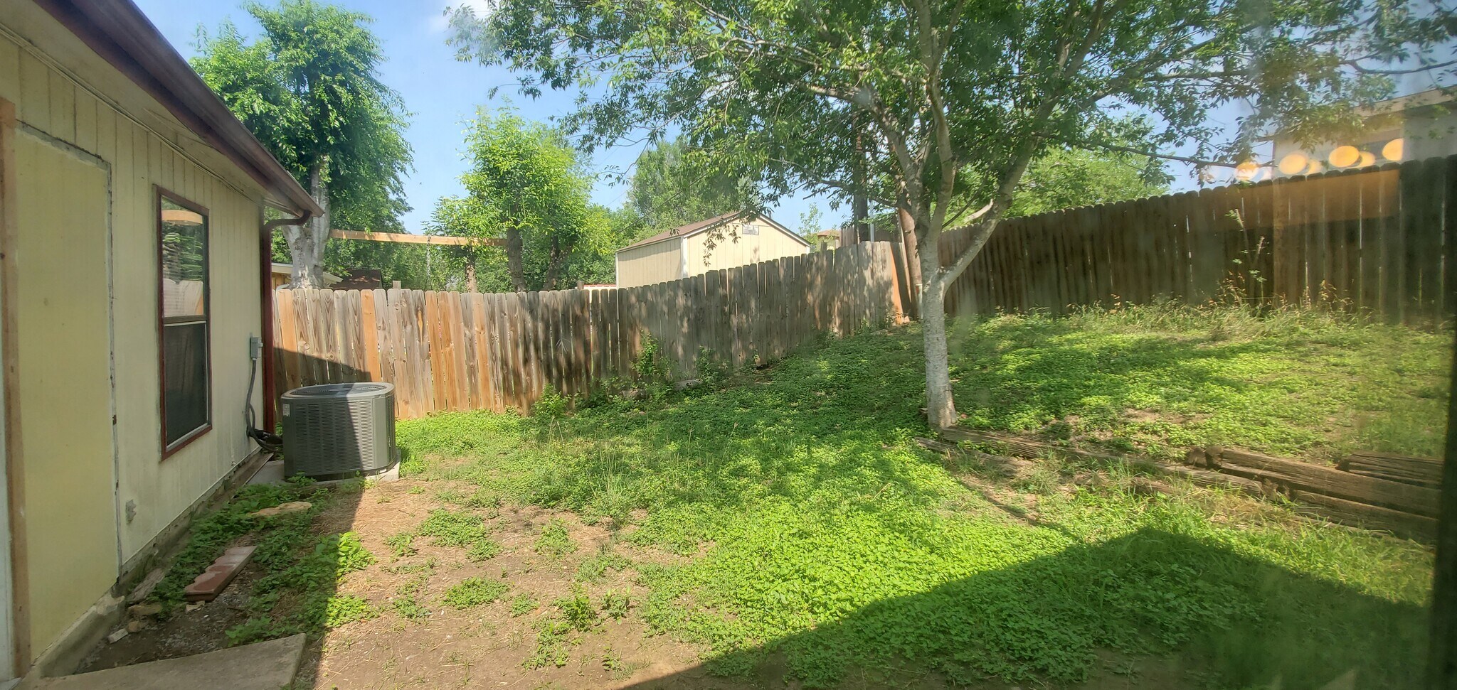 Building Photo - 5859 Sun Farm