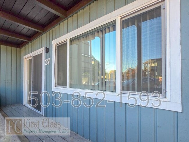 Building Photo - 12345 SW Hall Blvd