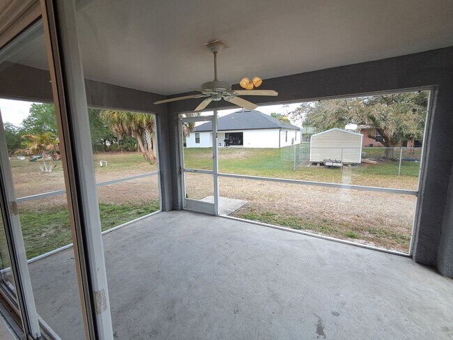 Building Photo - 6142 Hester Ave