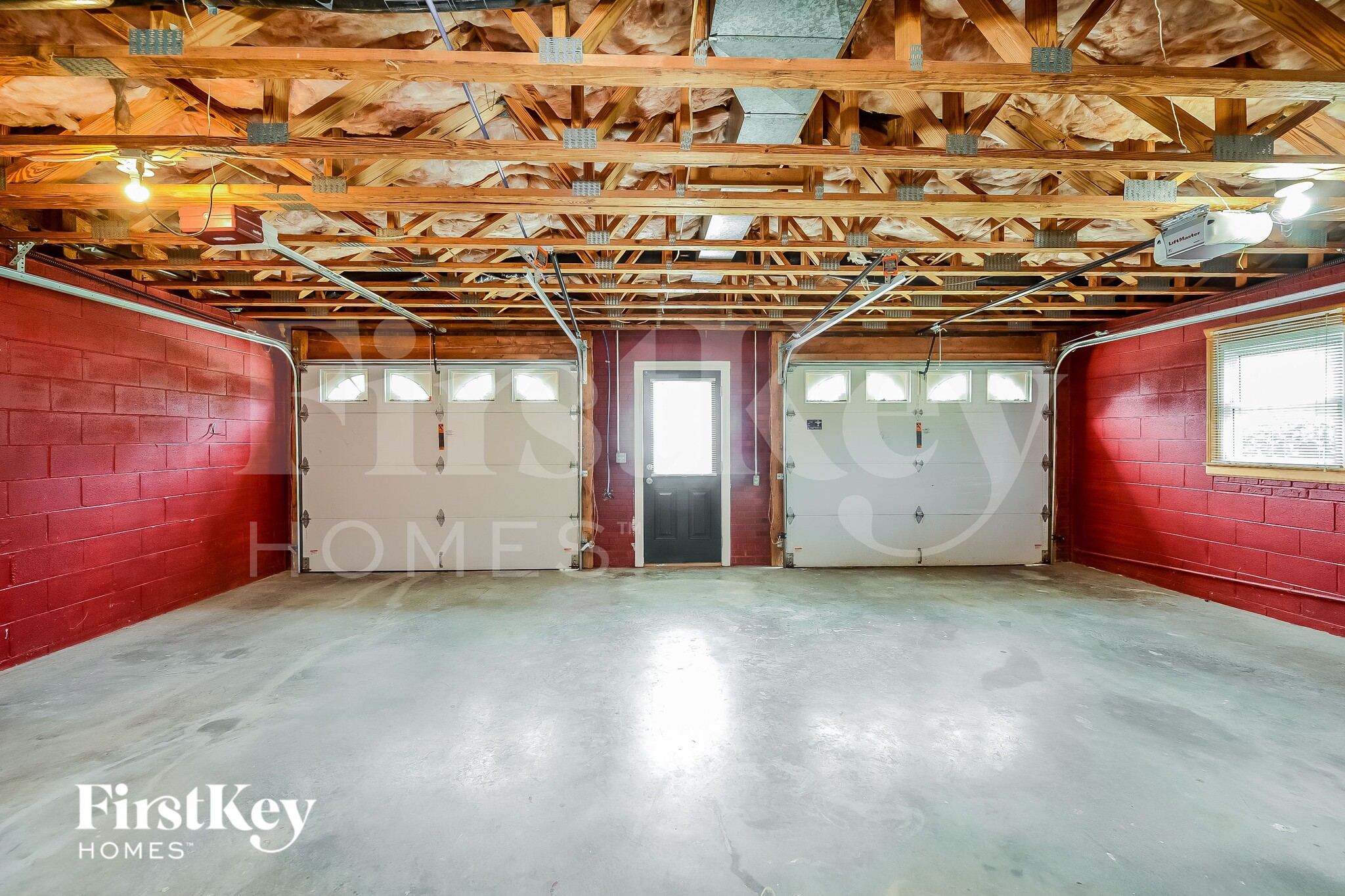 Building Photo - 6020 Stone Bluff Dr