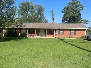 Building Photo - 409 Shawnee Dr