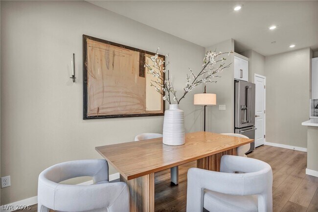 Building Photo - 11898 Vector Ray Ave