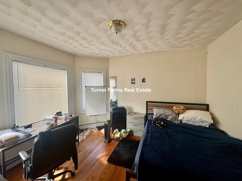 Building Photo - 288 Boston Ave