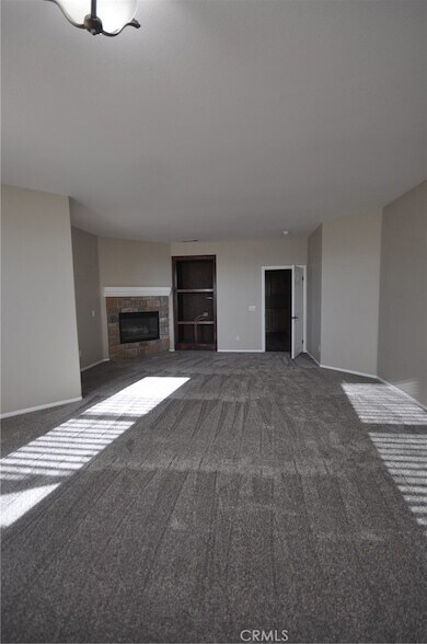 Building Photo - 8945 Honeysuckle Ave