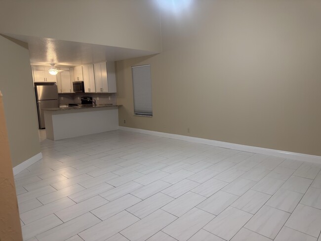 Building Photo - 13616 Yarmouth Ct