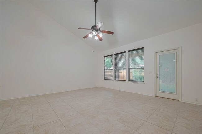 Building Photo - 24543 Carlton Springs Ln