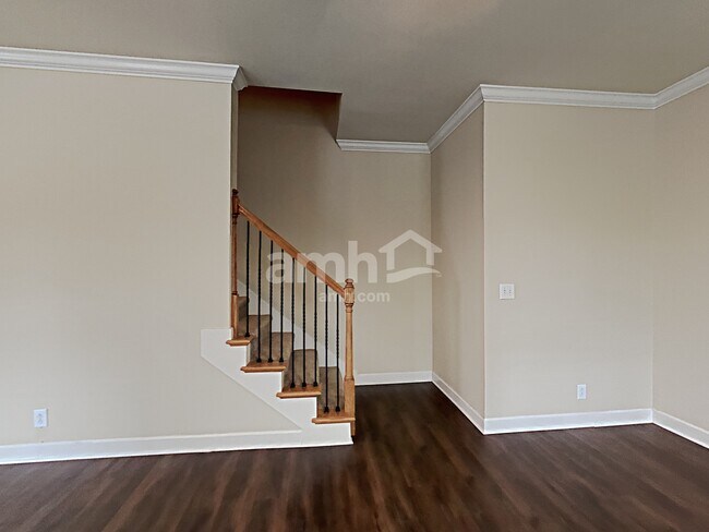 Building Photo - 5337 Cloister Dr