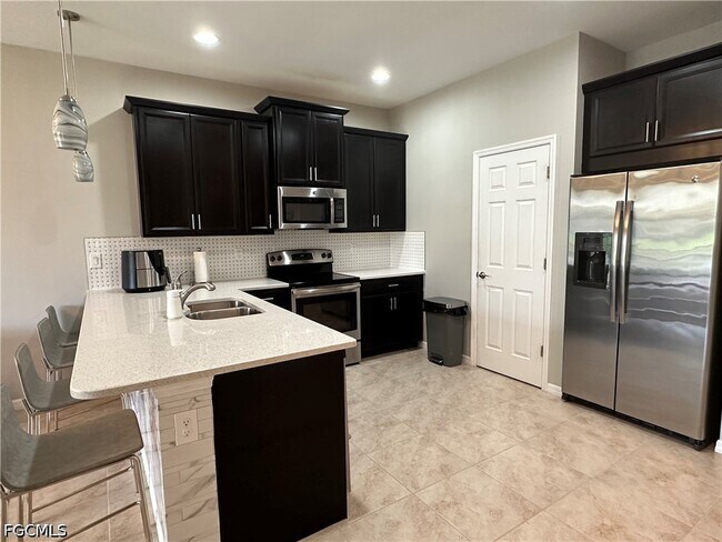 Building Photo - 4092 Wilmont Place