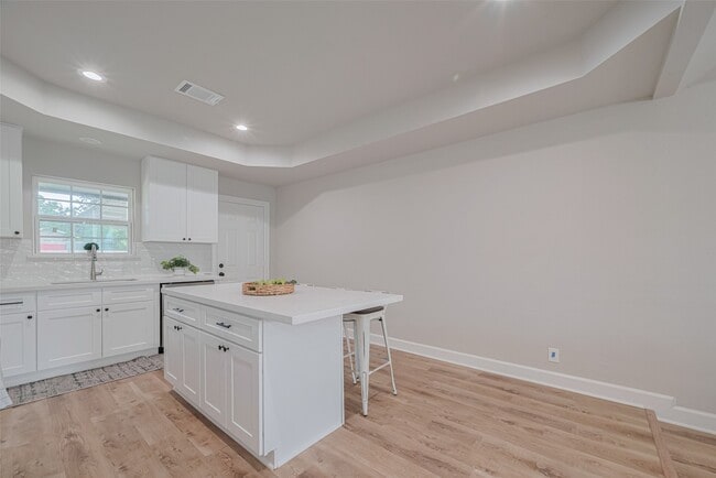 Building Photo - 3514 Fuqua St