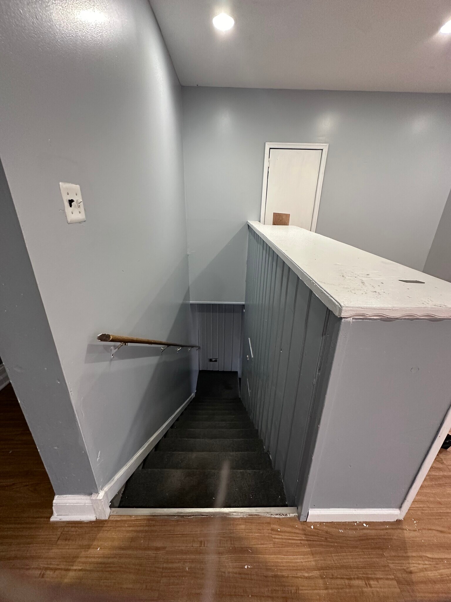 Building Photo - 6642 Lebanon Ave