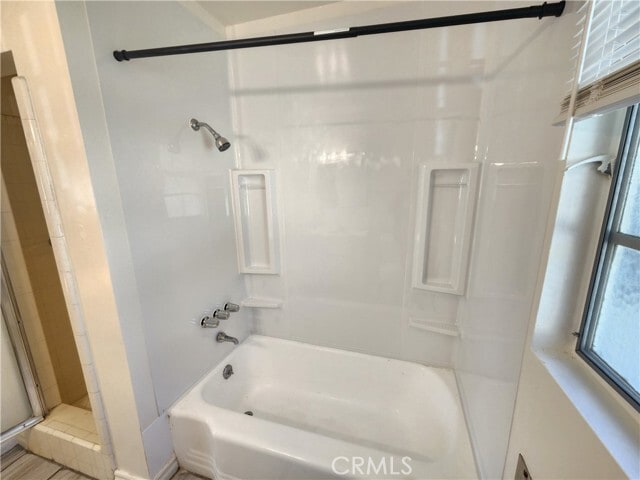 Building Photo - 21 W Newman Ave